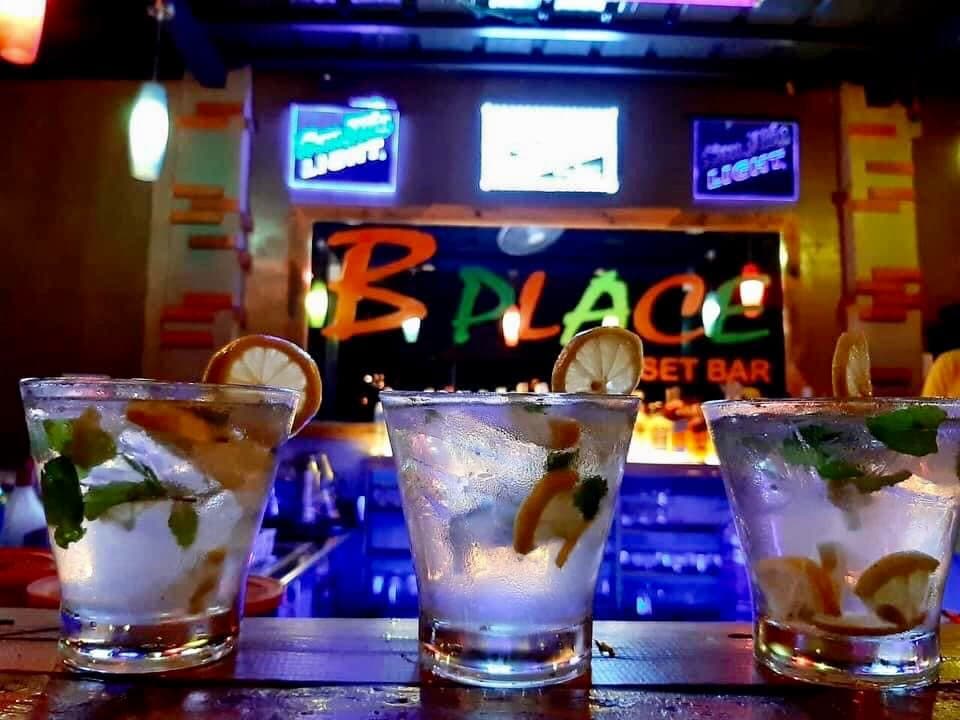 Bar